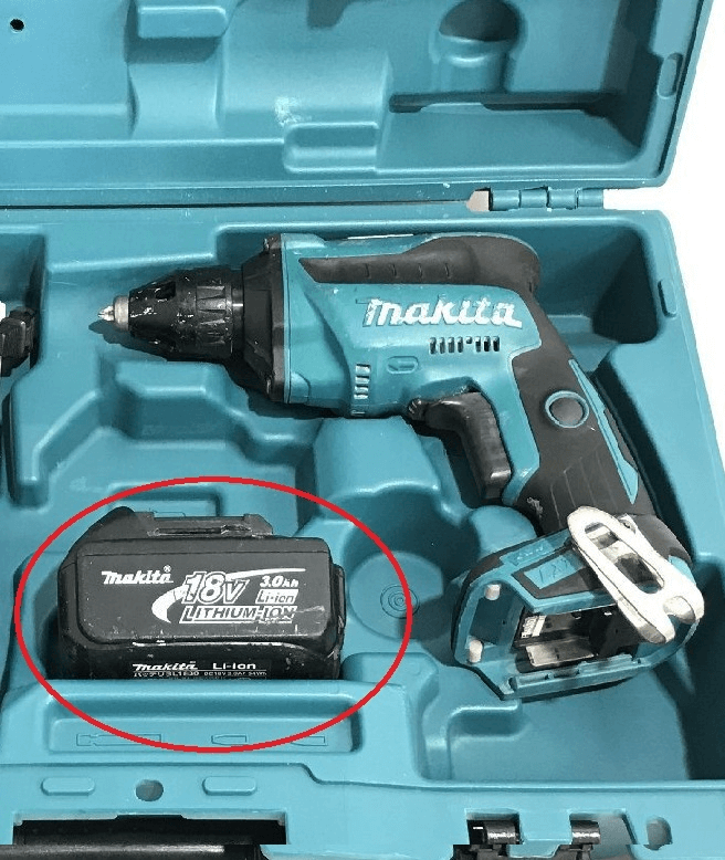 power drill with battery included allowed on ZenMarket